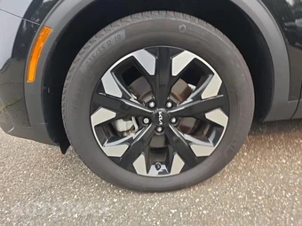2024 Kia Sportage Plug-In Hybrid X-Line - miniatura 17