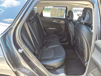2024 Kia Sportage SX-Prestige - miniatura 16