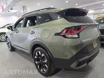 2024 Kia Sportage X-Line - miniatura 2