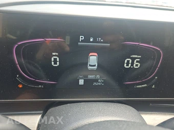 2024 Kia Sportage X-Line - miniatura 12
