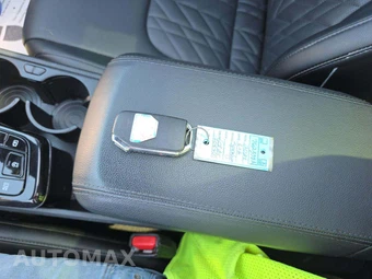 2024 Kia Sportage X-Line - miniatura 8
