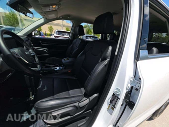 2024 Kia Telluride LX - miniatura 4