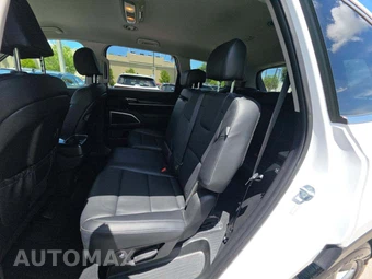 2024 Kia Telluride LX - miniatura 7