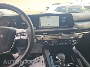 2024 Kia Telluride LX - miniatura 11