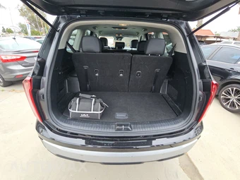 2024 Kia Telluride LX - miniatura 16