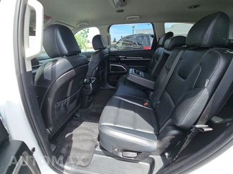 2024 Kia Telluride LX - miniatura 13