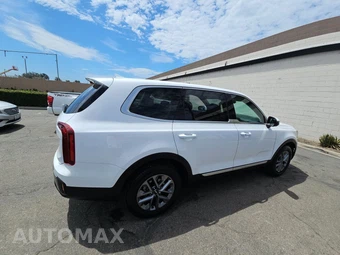 2024 Kia Telluride LX - miniatura 4