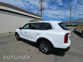 2024 Kia Telluride LX - miniatura 6