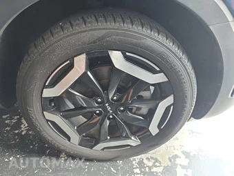 2024 Kia Telluride S - miniatura 9
