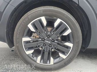 2024 Kia Telluride SX Prestige X-Pro - miniatura 5