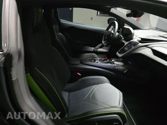 2024 Lamborghini Revuelto – miniatura 8