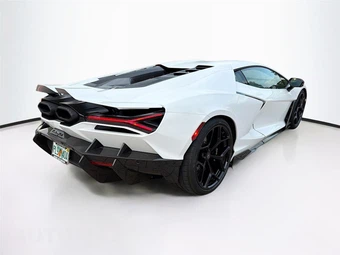 2024 Lamborghini Revuelto – miniatura 10