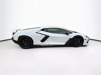2024 Lamborghini Revuelto – miniatura 11