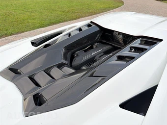 2024 Lamborghini Revuelto – miniatura 26