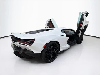 2024 Lamborghini Revuelto – miniatura 32