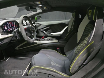 2024 Lamborghini Revuelto - miniatura 7