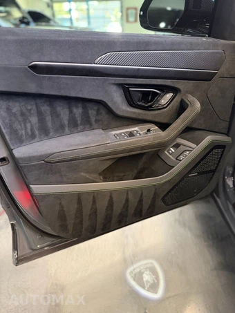 2024 Lamborghini Urus Performante - miniatura 10