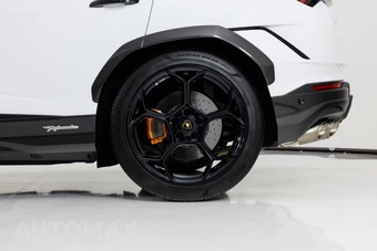 2024 Lamborghini Urus Performante - miniatura 10