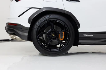 2024 Lamborghini Urus Performante - miniatura 11