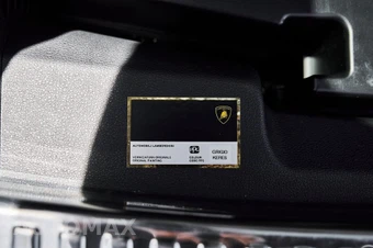 2024 Lamborghini Urus Performante - miniatura 24