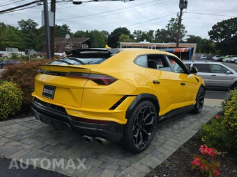 2024 Lamborghini Urus Performante - miniatura 3
