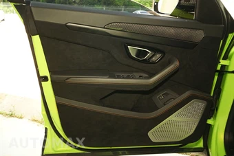 2024 Lamborghini Urus Performante - miniatura 40