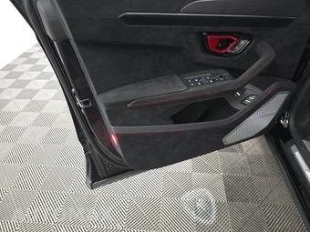 2024 Lamborghini Urus Performante – miniatura 9