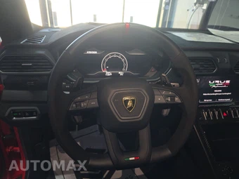 2024 Lamborghini Urus Performante – miniatura 10
