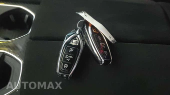 2024 Lamborghini Urus Performante – miniatura 18