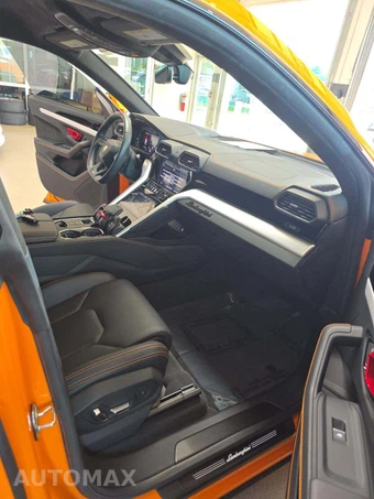 2024 Lamborghini Urus S – miniatura 18