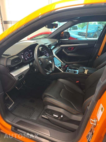 2024 Lamborghini Urus S – miniatura 6