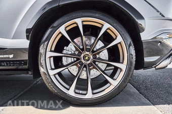 2024 Lamborghini Urus S - miniatura 20