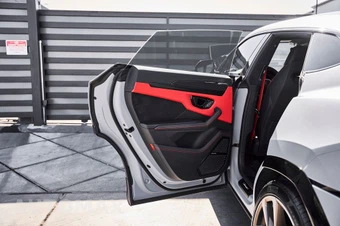 2024 Lamborghini Urus S - miniatura 28