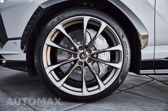 2024 Lamborghini Urus S - miniatura 3