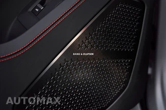 2024 Lamborghini Urus S - miniatura 36