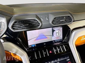 2024 Lamborghini Urus S – miniatura 20