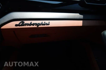 2024 Lamborghini Urus S – miniatura 15