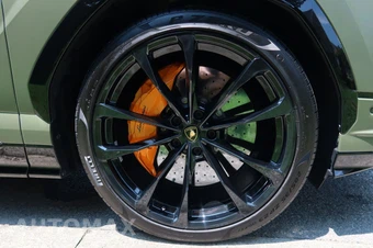 2024 Lamborghini Urus S – miniatura 6