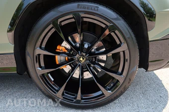 2024 Lamborghini Urus S – miniatura 7