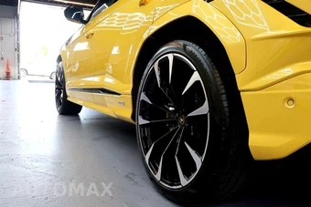 2024 Lamborghini Urus S – miniatura 13