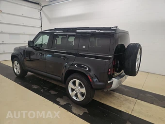 2024 Land Rover Defender 110 S - miniatura 6