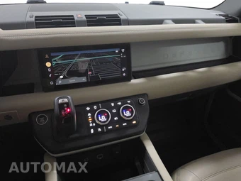 2024 Land Rover Defender 110 S - miniatura 11