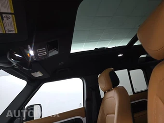 2024 Land Rover Defender 110 S - miniatura 18