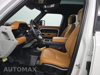 2024 Land Rover Defender 110 S - miniatura 7