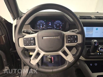 2024 Land Rover Defender 110 S - miniatura 10