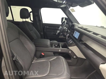 2024 Land Rover Defender 110 S - miniatura 8