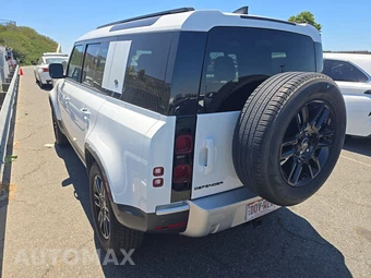 2024 Land Rover Defender 110 S – miniatura 6