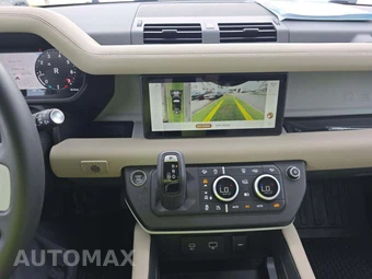 2024 Land Rover Defender 110 S - miniatura 7