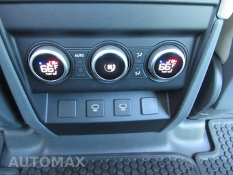 2024 Land Rover Defender 110 S - miniatura 41