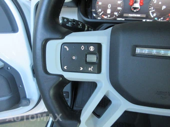 2024 Land Rover Defender 110 S - miniatura 50